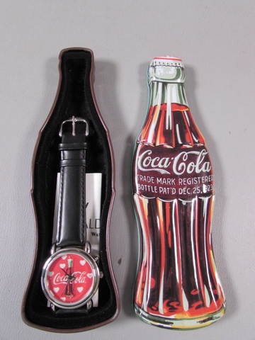 NIB-Vintage 1997 Heart Coca-Cola Watch in Tin