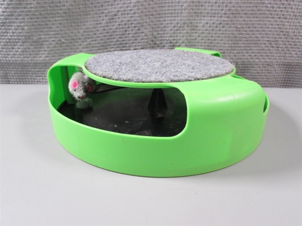 Cat Mouse Toy and New Kitten Caboodle Game