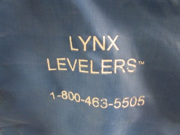 LYNX LEVELING BLOCKS
