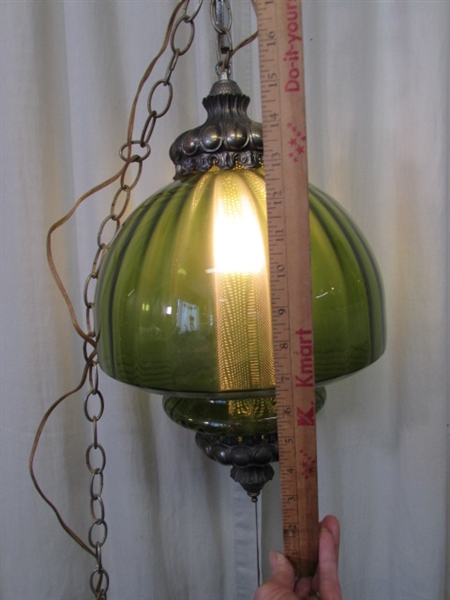 VINTAGE MCM SWAG HANGING GLASS LAMP W/DIFFUSER
