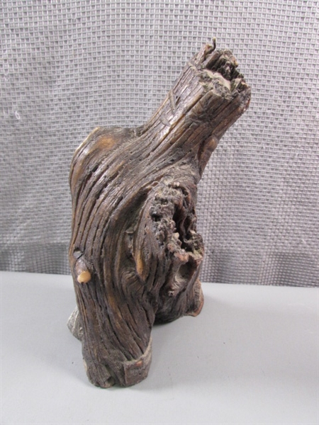 CARVED WOOD LOOK CANDLE