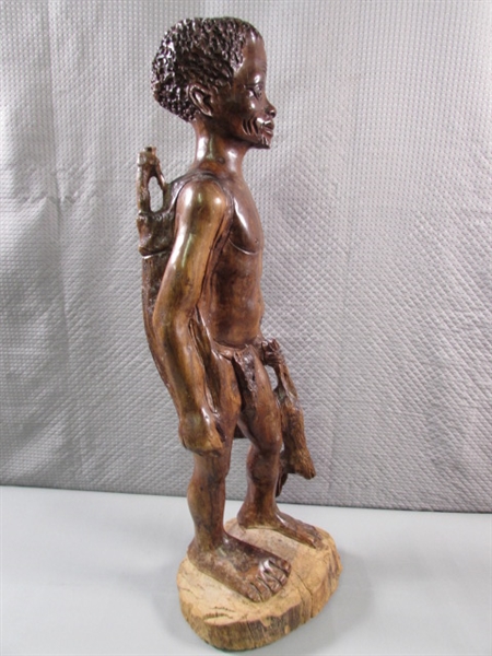 21 TALL CARVED WOODEN AFRICAN STATUE