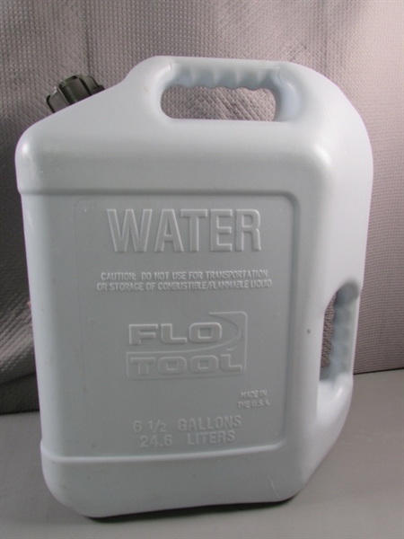 2 FLOW TOOL 6.5 GALLON WATER CONTAINERS