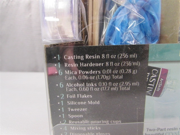 NEW - CRYSTAL CLEAR RESIN KIT