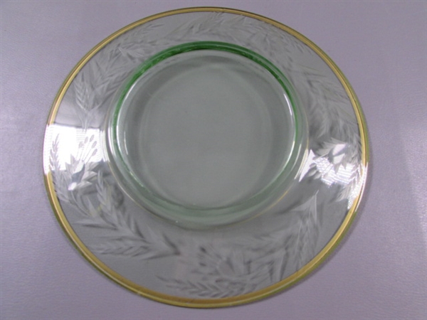 SET OF 4 GREEN DEPRESSION GLASS DESSERT PLATES WITH GOLD TRIM