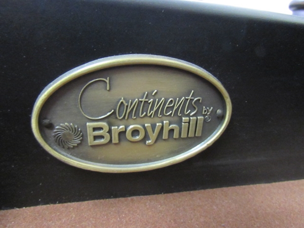 CONTINENTS BY BROYHILL CHEST OF DRAWERS