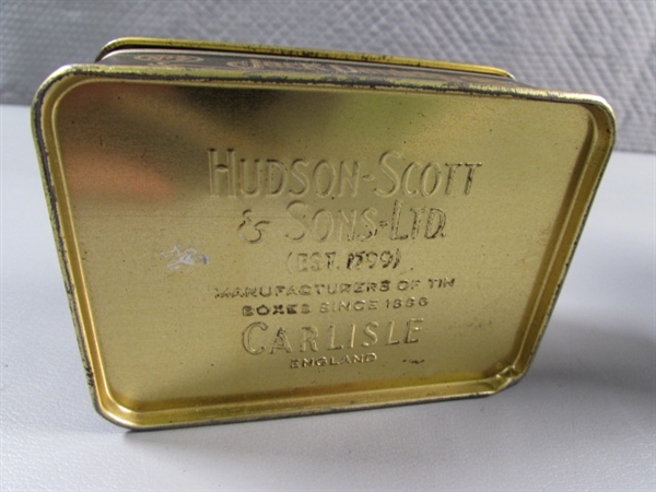 VINTAGE TIN TRIO