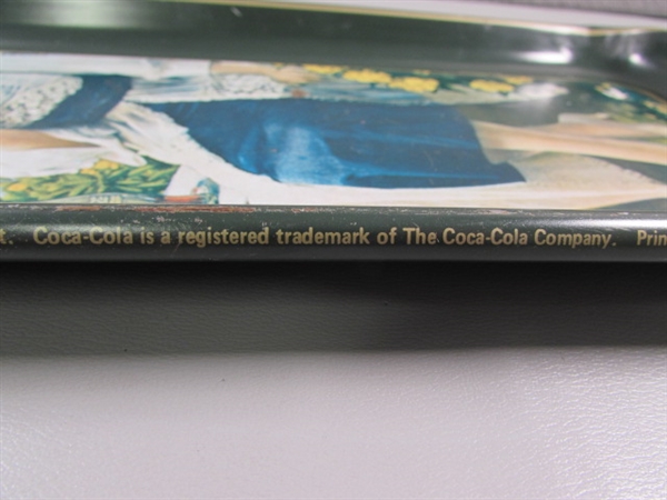 PAIR OF VINTAGE COCA-COLA ADVERTISING TIN TRAYS