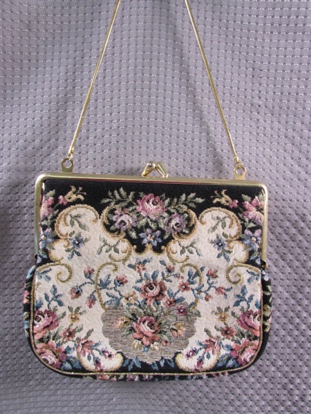 PAIR OF VTG FLORAL TAPESTRY CLUTCHES