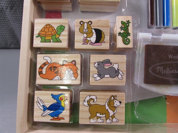 M&D RUBBER STAMP KIT & ORIGAMI BOOK
