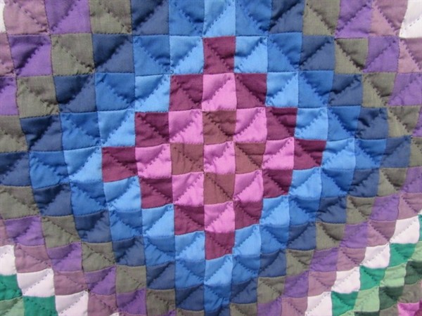 AMISH WALL QUILT