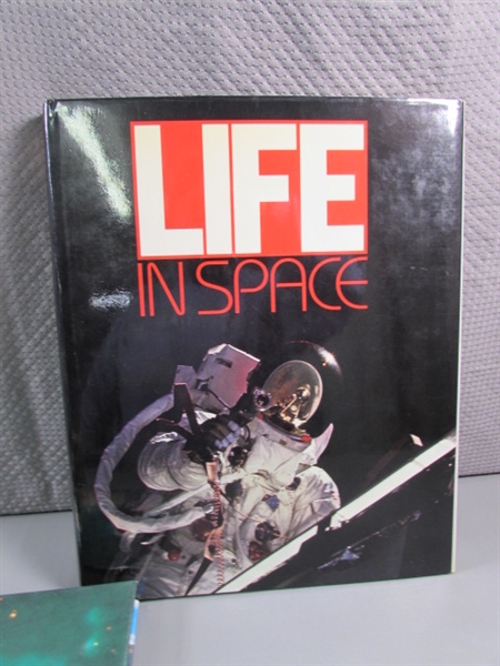 SPACE COFFEE TABLE BOOKS