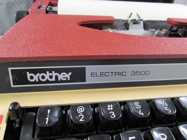 VINTAGE BROTHER ELECTRIC TYPEWRITER (NEEDS POWER CORD)