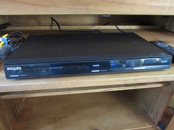 VIZIO 40 FLAT SCREEN TV & PHILIPS DVD PLAYER