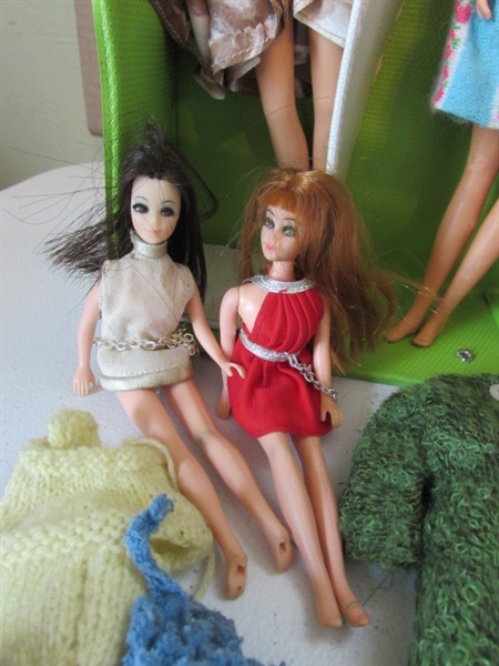 VINTAGE BARBIE LOT