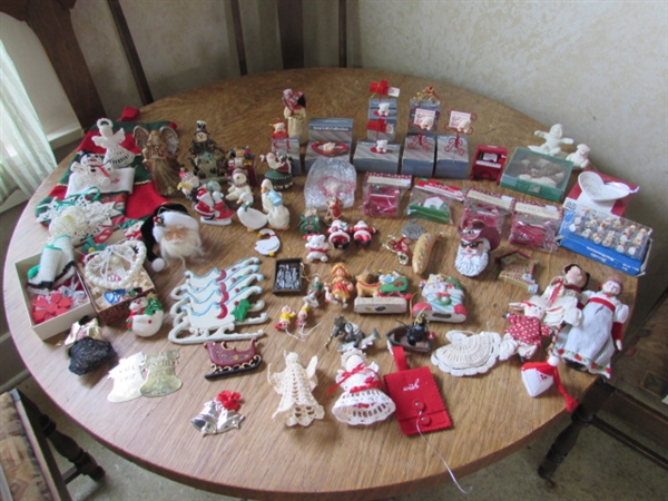 LARGE LOT OF ORNAMENTS