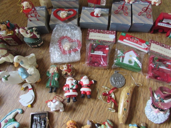 LARGE LOT OF ORNAMENTS