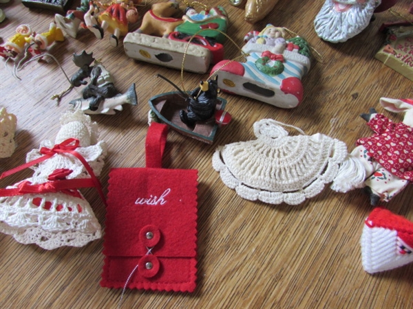 LARGE LOT OF ORNAMENTS