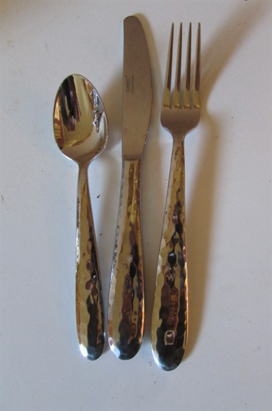 CAMBRIDGE STAINLESS FLATWARE SET