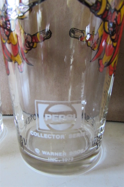 Lot Detail - VINTAGE FOGHORN LEGHORN AND YOSEMITE SAM GLASSES