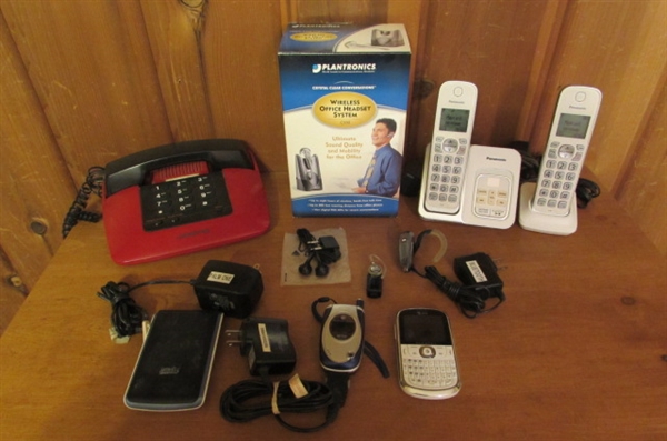 PHONES & ACCESSORIES