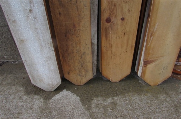 20 - 5.5' PINE BOARDS & SMALL BOARDS