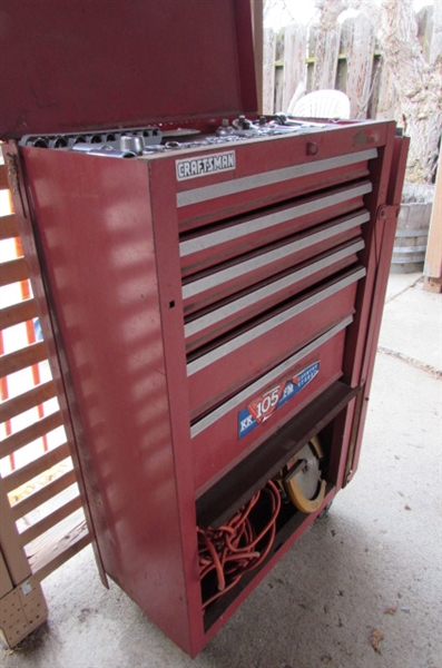 CRAFTSMAN ROLLING TOOL CHEST W/TOOLS