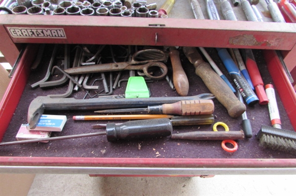 CRAFTSMAN ROLLING TOOL CHEST W/TOOLS