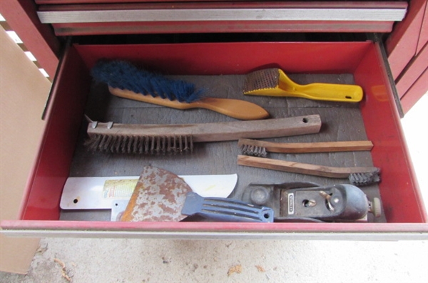 CRAFTSMAN ROLLING TOOL CHEST W/TOOLS