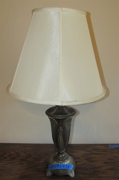 BRASS LAMP 28
