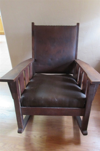 ANTIQUE MISSION STYLE OAK AND LEATHER ROCKING CHAIR