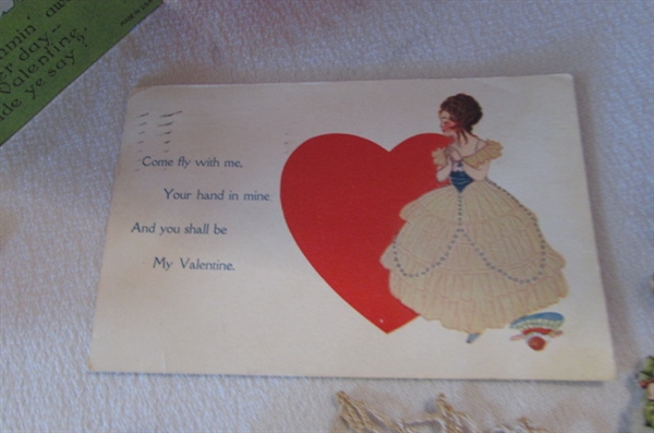 1929 PAPER VALENTINES DAY POP-UP CARDS