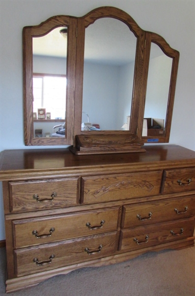 OAK DRESSER WITH MIRROR AND BUILT IN JEWELRY BOX