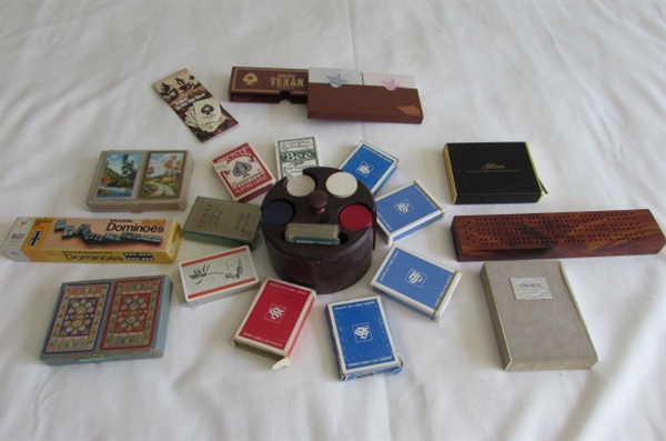 VINTAGE CARDS AND POKER CHIPS