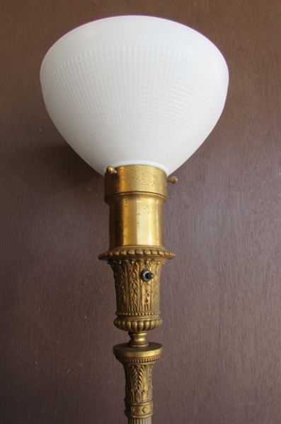 WARDROBE MIRROR AND VINTAGE FLOOR LAMP