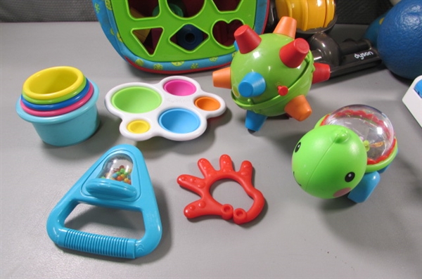 BABY/TODDLER TOYS & ACTIVITY