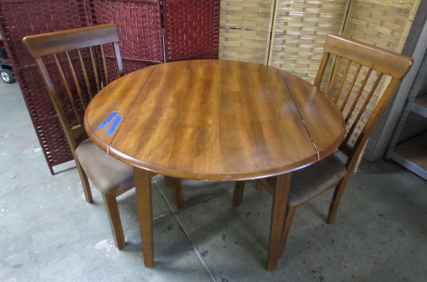 DROP LEAF TABLE & 2 CHAIRS