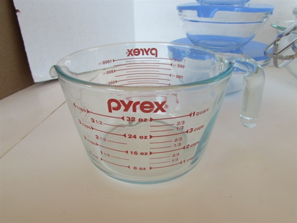 GLASS MIXING BOWLS, MEASURING CUPS AND HAND MIXER