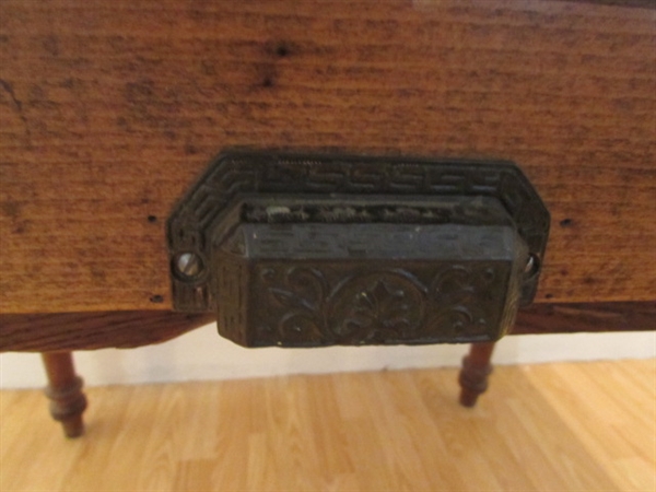 ANTIQUE WOOD TABLE THAT EXTENDS AND ANTIQUE CHAIR