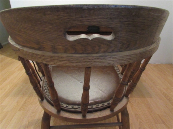 ANTIQUE WOOD TABLE THAT EXTENDS AND ANTIQUE CHAIR