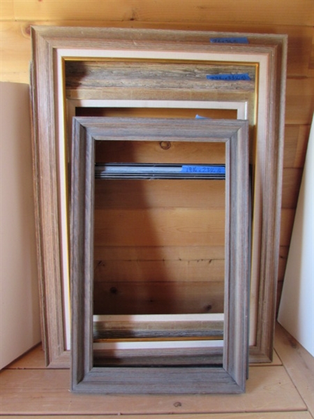 4 ART FRAMES OF DIFFERENT SIZES AND STYLES