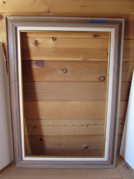 4 ART FRAMES OF DIFFERENT SIZES AND STYLES