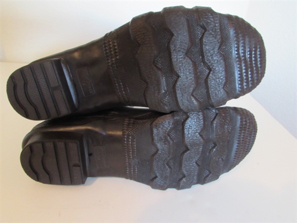 SIZE 14 MEN'S LACROSSE RUBBER BOOTS