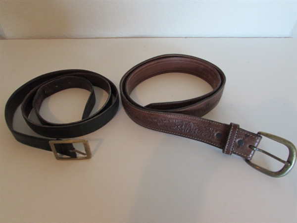 MEN'S ORVIS STRAW HAT, NEW MERINO WOOL SOCKS, CARHARTT SUSPENDERS, LEATHER BELTS AND WOODEN HANGERS