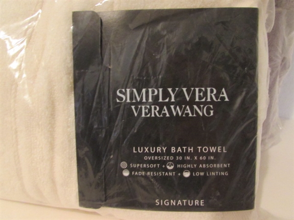 NEW IN PACKAGING- SIMPLY VERA BATH TOWEL OVERSIZED AND 24 PIECE TOWEL SET (GREY)