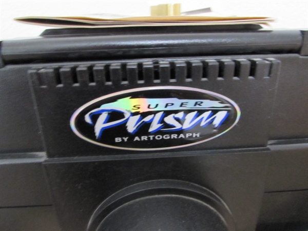 ARTOGRAPH SUPER PRISM PROJECTOR & 2 STANDS