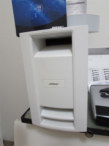 BOSE LIFESTYLE 30 SERIES II SURROUND SOUND WITH DVD/CD PLAYER/RECEIVER.