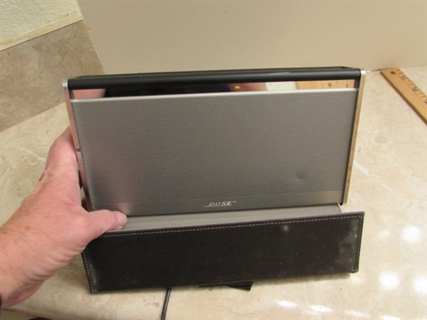 BOSE SOUNDLINK BLUETOOTH MOBILE SPEAKER