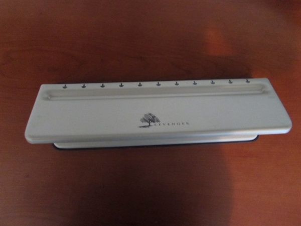 NICE OFFICE DESK & OFFICE SUPPLIES/ACCESSORIES