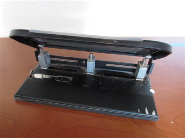 NICE OFFICE DESK & OFFICE SUPPLIES/ACCESSORIES